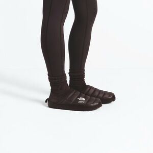 The North Face x SKIMS Nuptse Slippers 9